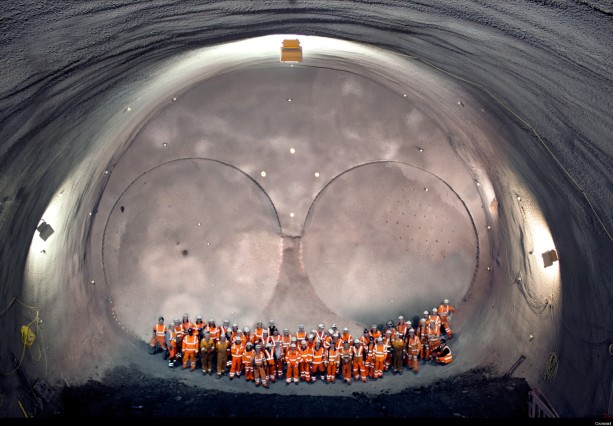 o-CROSSRAIL-TUNNEL-WORKERS-facebook
